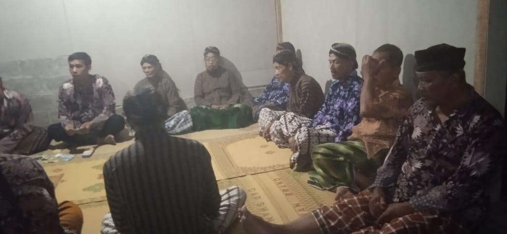 Pertemuan Rutin RT.061 Selo Timur : Nguri-uri Budaya Jawi